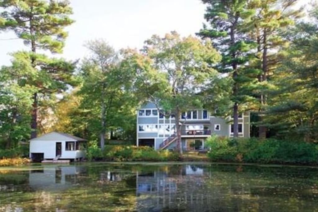 House is on the Charles River