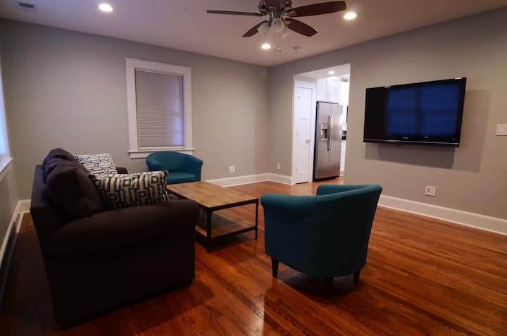 House Off Franklin Street - Chapel Hill, NC