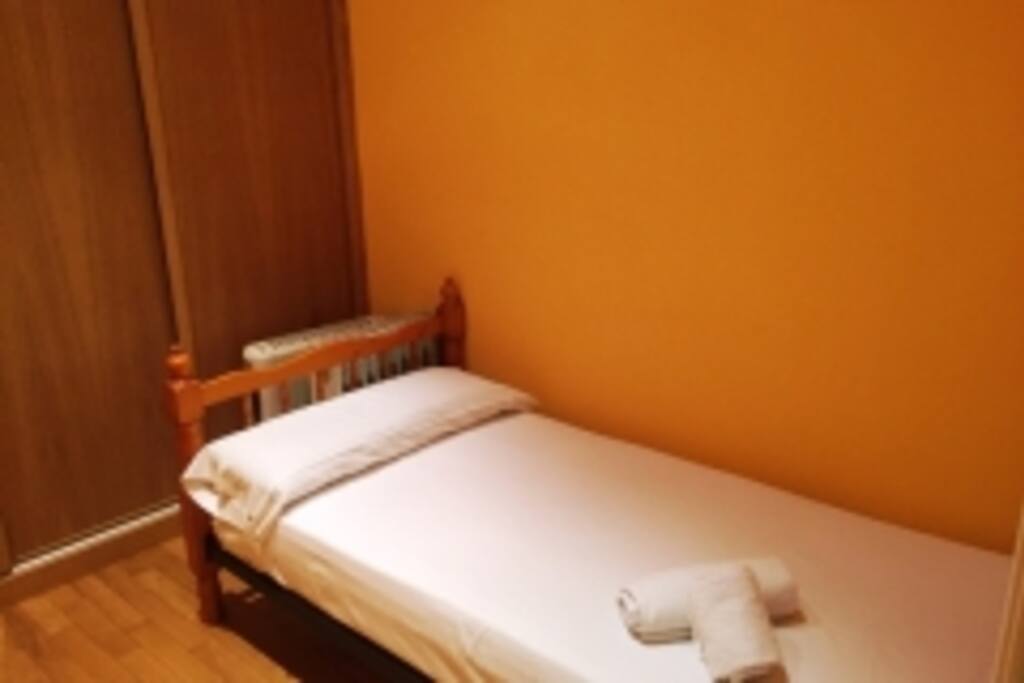 Habitación alcoba - 1 cama individual
