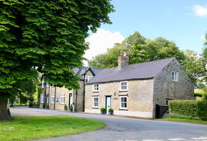 Airbnb North Cave Holiday Rentals Places To Stay England