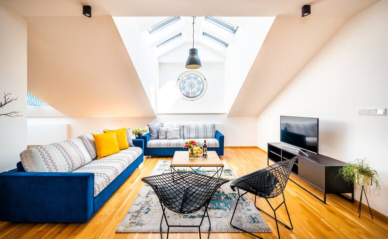 5BR+3.5BA 270m² Luxurious Central Wilson Penthouse gallery image 4