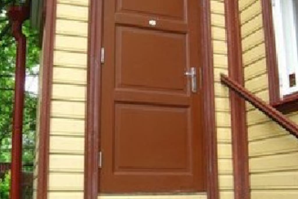 The door you have to look for ;)