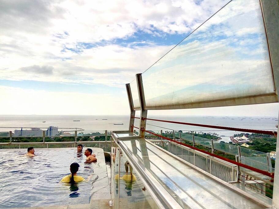 Tersedia Kolam Renang View pantai Ancol