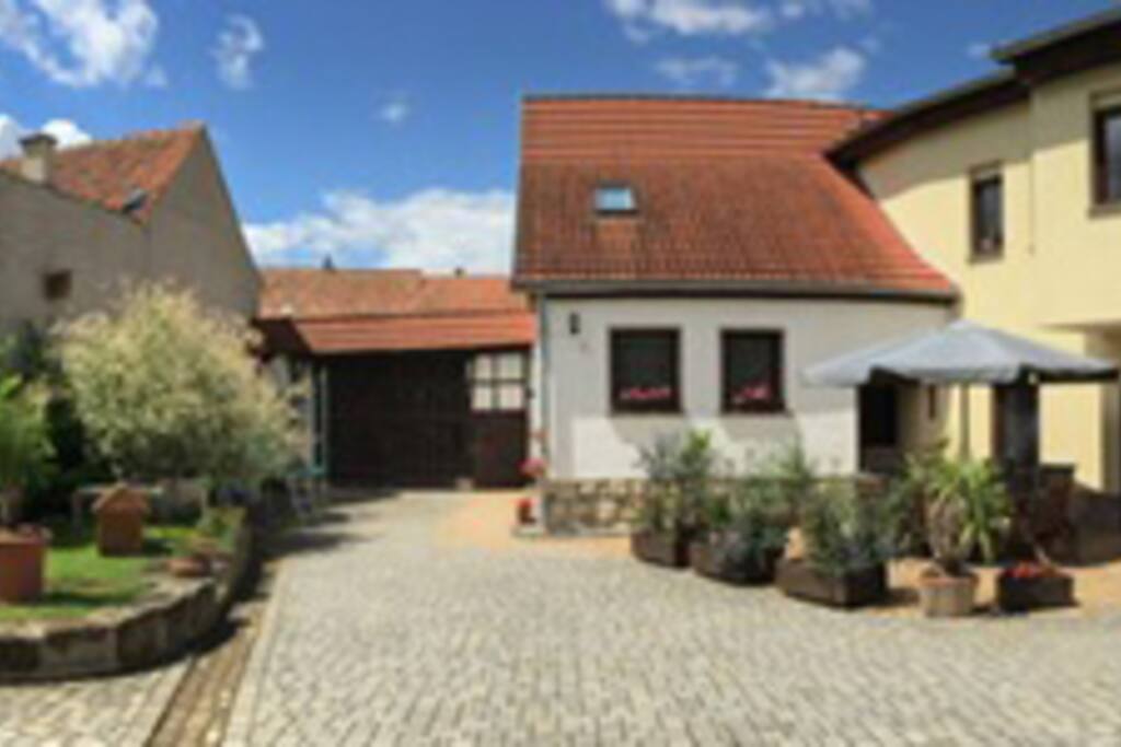 geschlossener Innenhof (tierfreundlich)