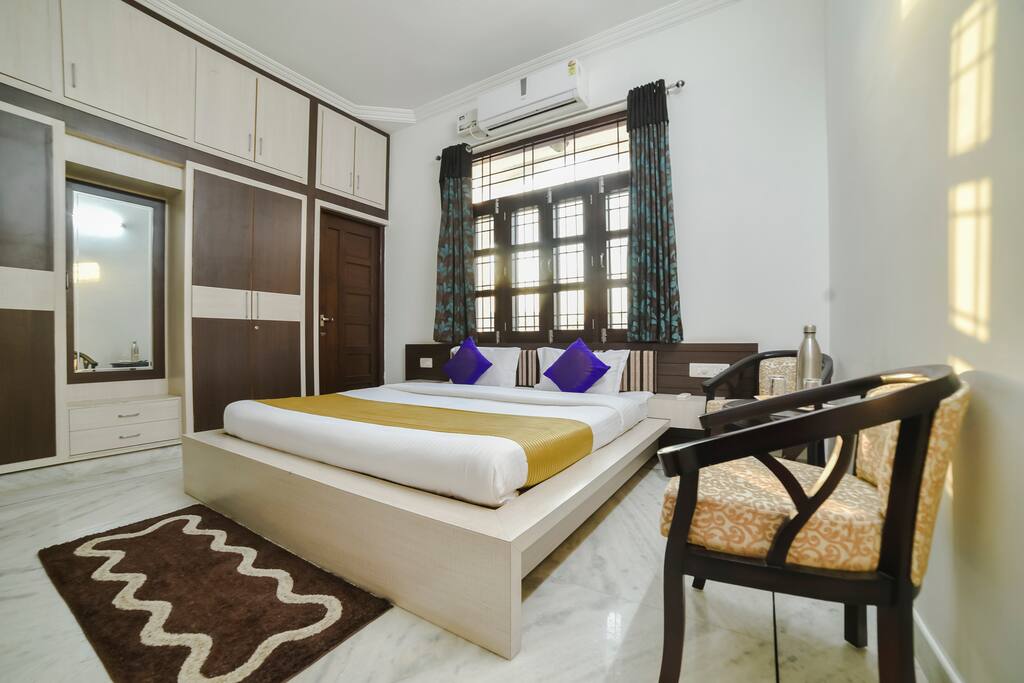 A.C. Deluxe Room