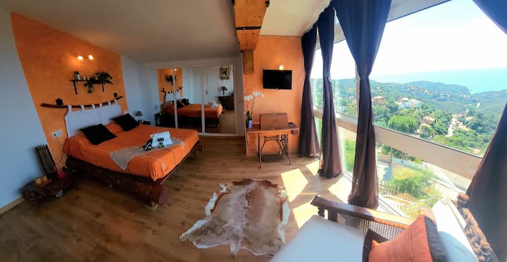 Chambre double principale avec une vue spectaculaire ! ! !