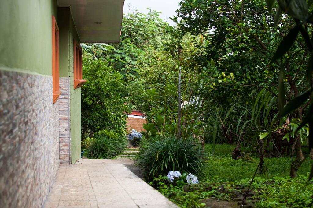 Lateral view of apartment