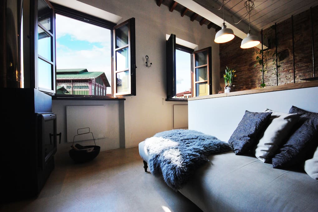 your panoramic Loft look at the Mercato Building