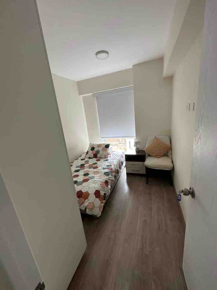 Slaapkamer 2 - Bed Plaza y Media