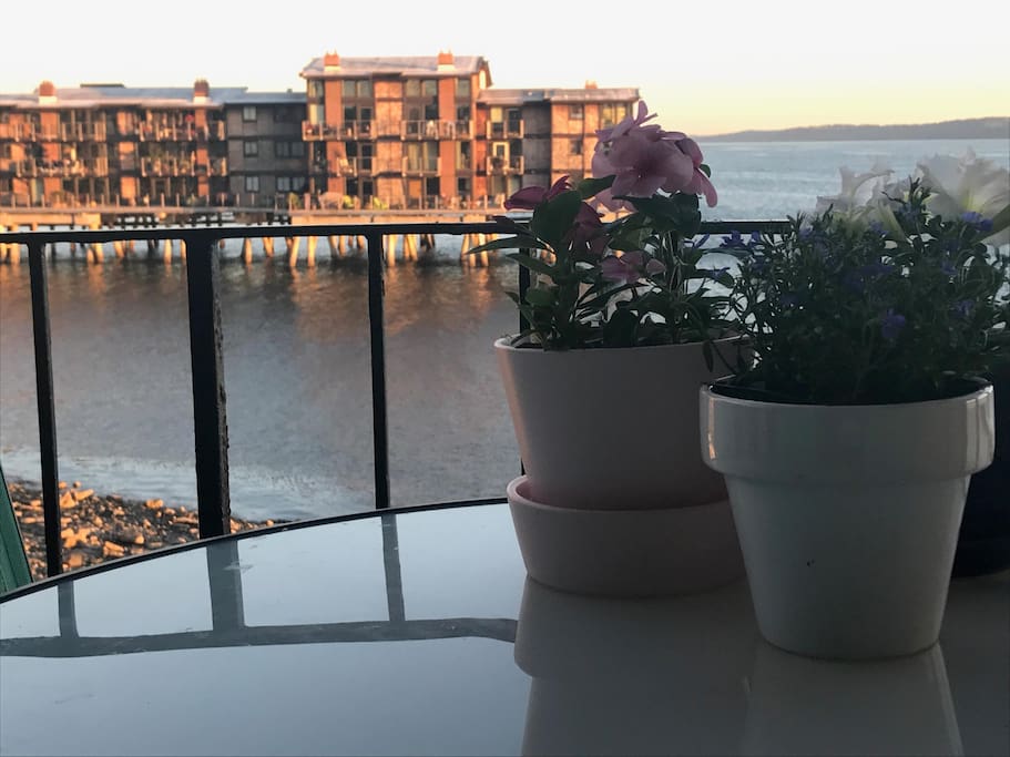 Enjoy the beautiful water & mountain views from the deck!