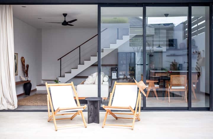 Modern 2 Bedroom Villa In Umalas, Near Canggu - Canggu