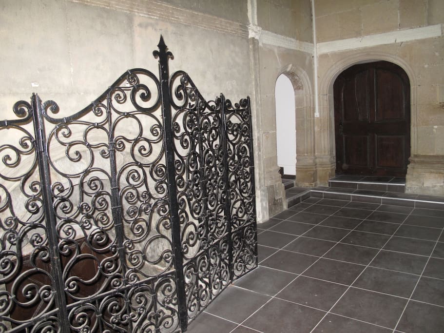 A l'intérieur du hall