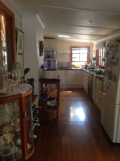 Modern kitchen