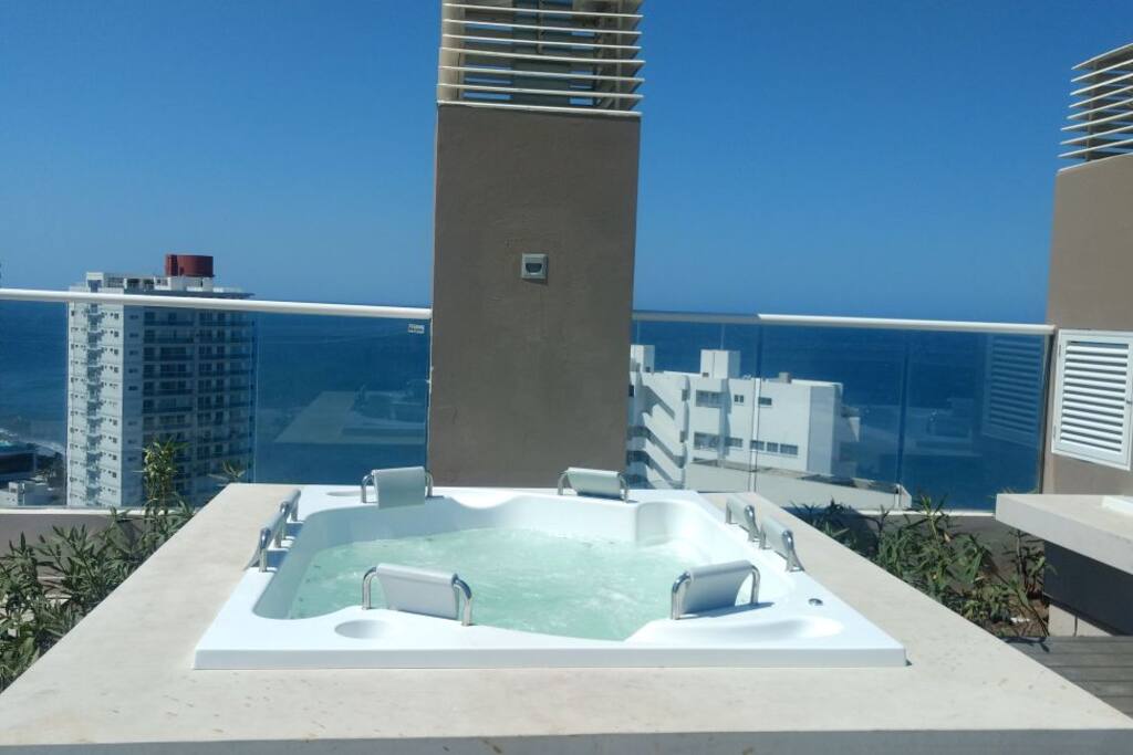 Jacuzzi