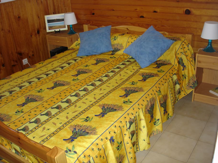 Chambre lit 140 avec literie neuve