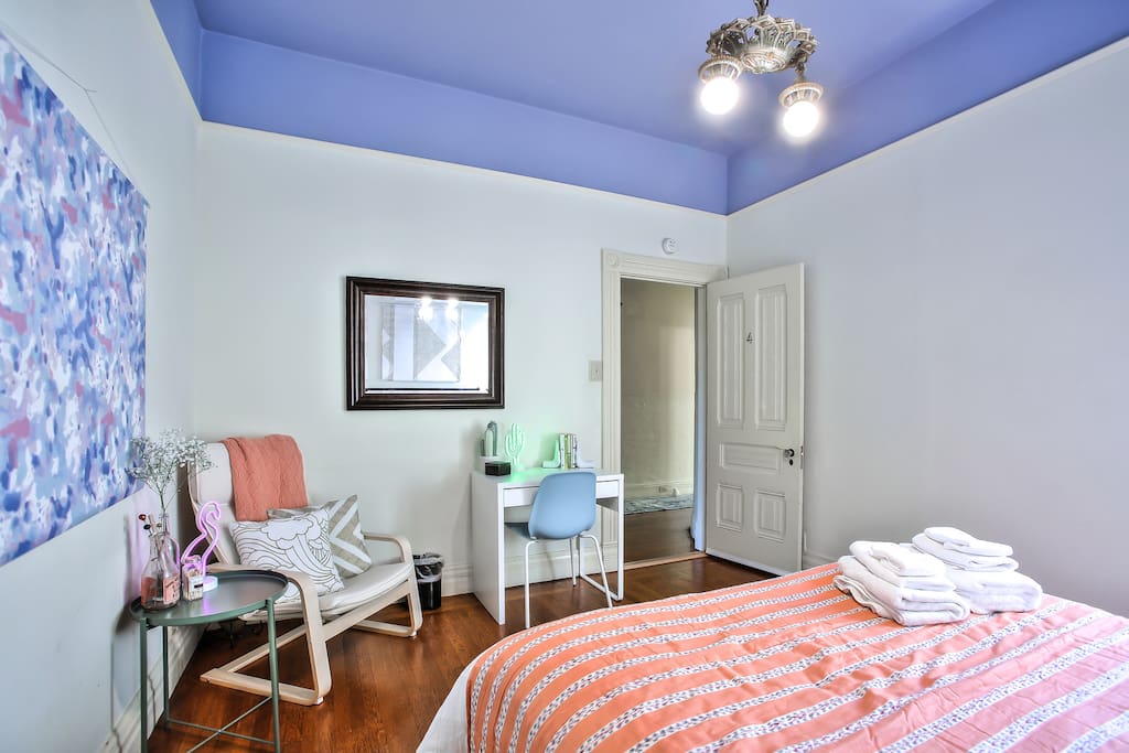 Your room - Old Charm