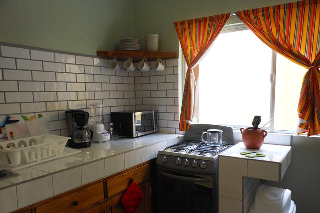 Complete kitchen