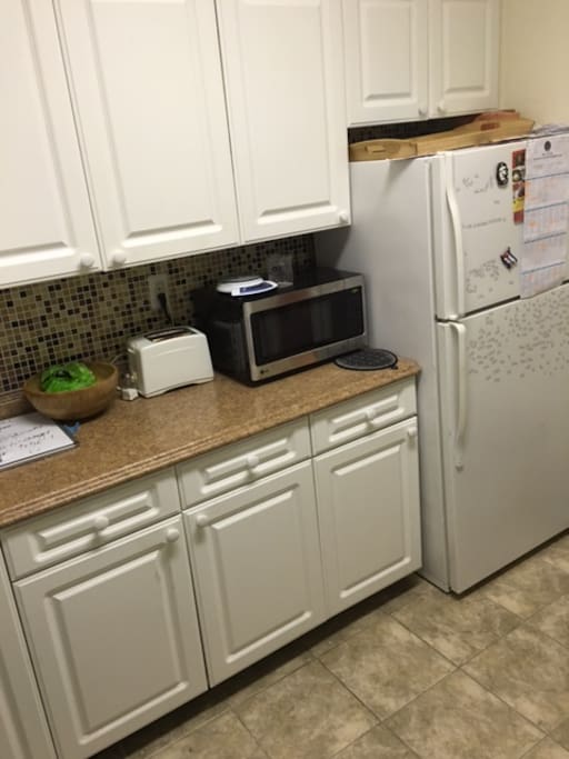 Micro-wave and fridge