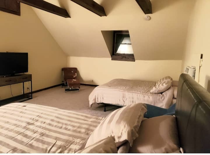 เตียงควีนไซส์