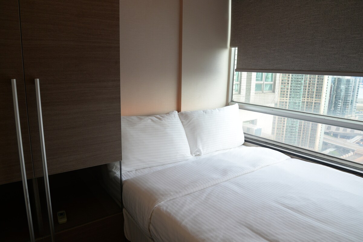 Dhomë me krevat tek