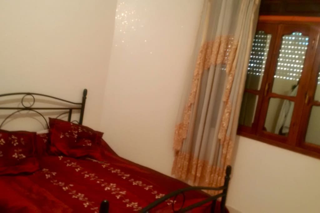 Une des chambre lit double