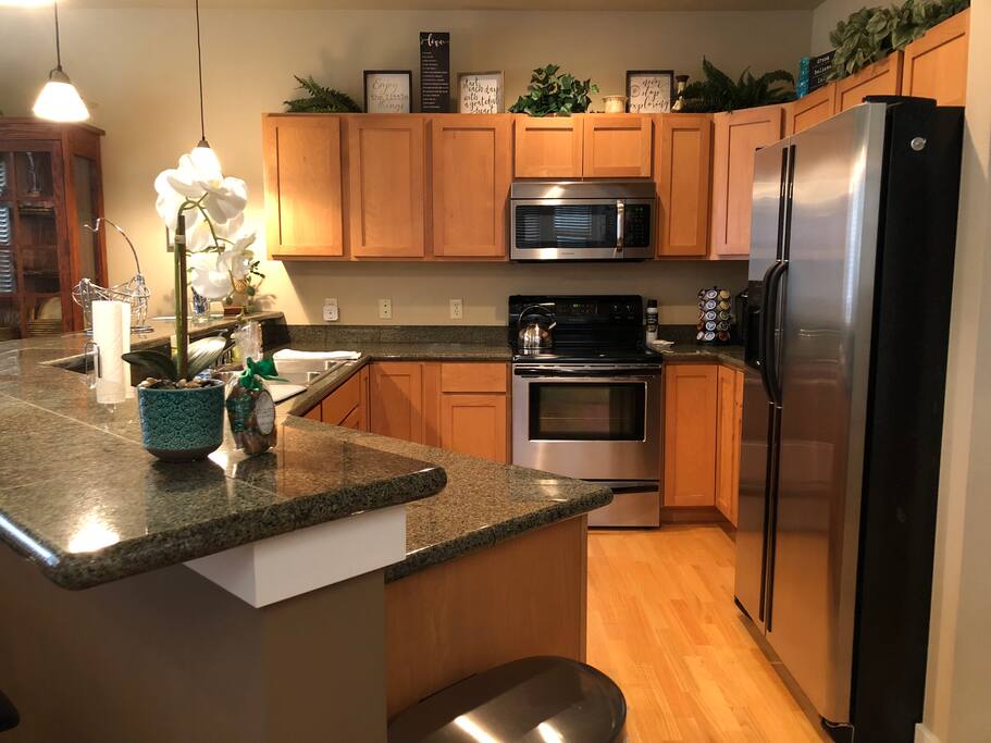 Lots of counter and cabinet space