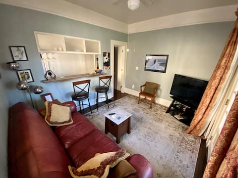 Successful Airbnb property: Suite O4W in Old Fourth Ward