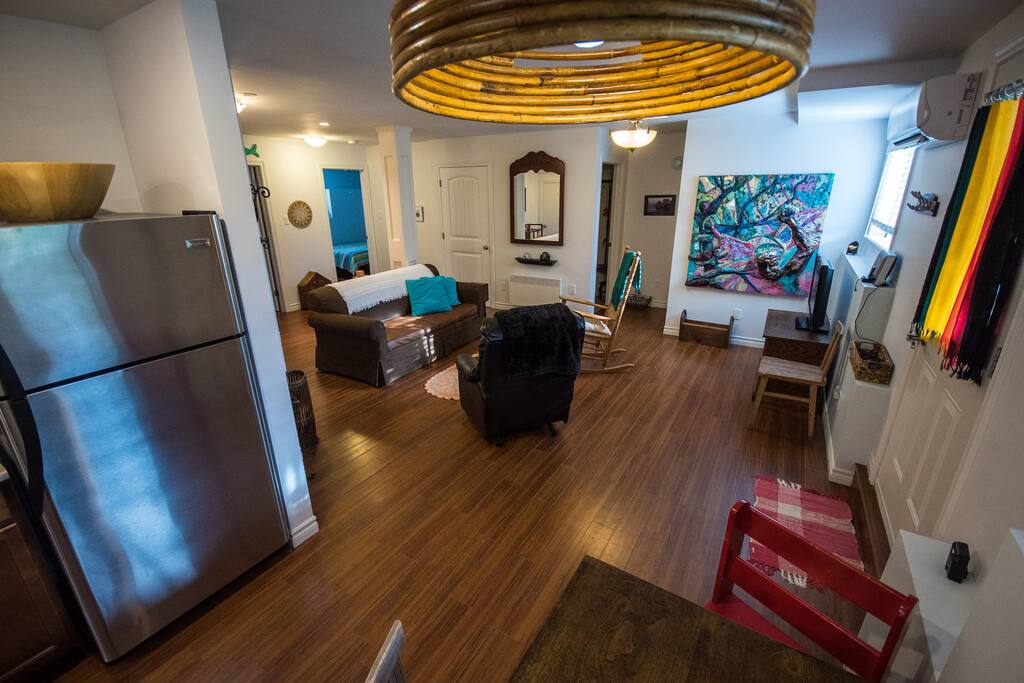 Garden Suite Living Room / Kitchen