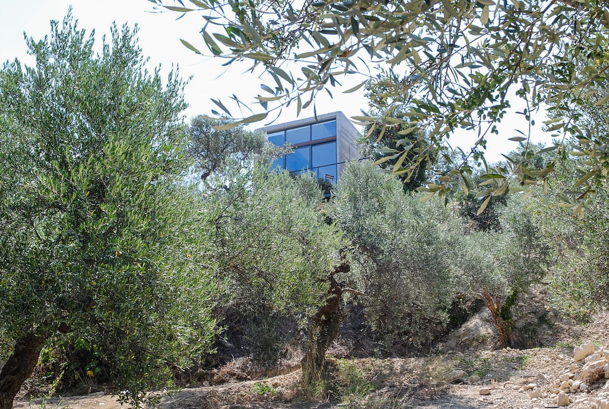 Cabanon Concrete Retreat — photo 3