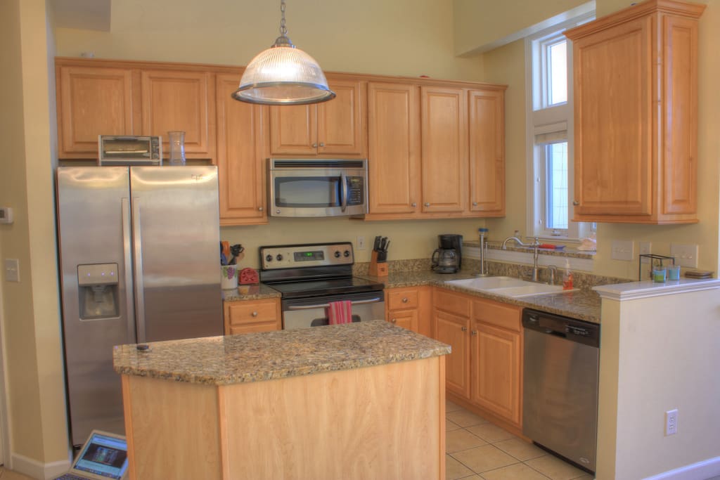 Well equipped kitchen