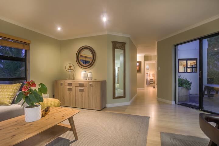 Atlantic Bay Lodge gallery image 4