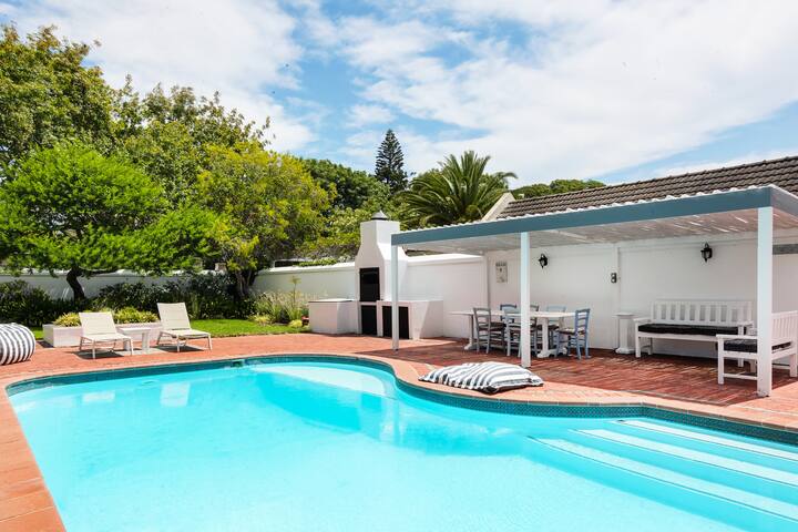 LYNNWOOD COTTAGE gallery image 4