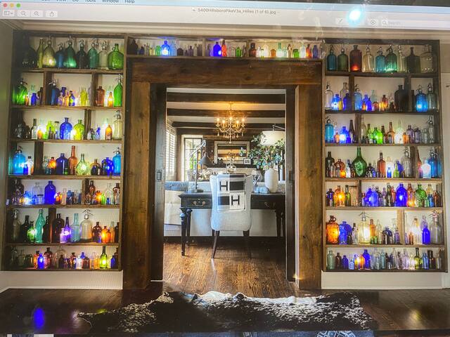 Hilltop Rustic Retreat/ 30 day minimum rental gallery image 5