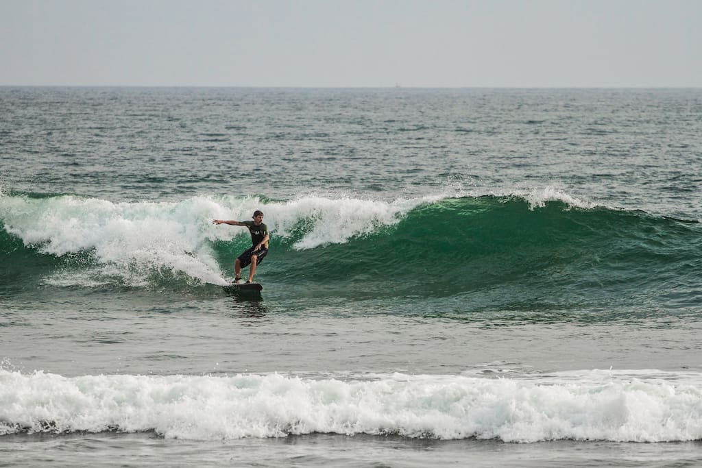 Surfing in Madiha