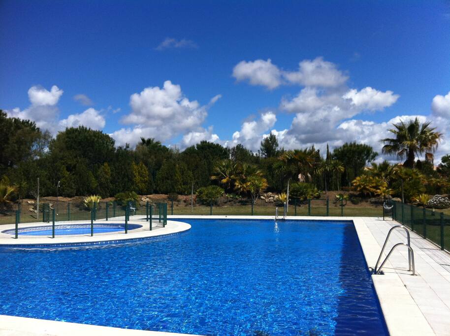 Piscinas con socorrista