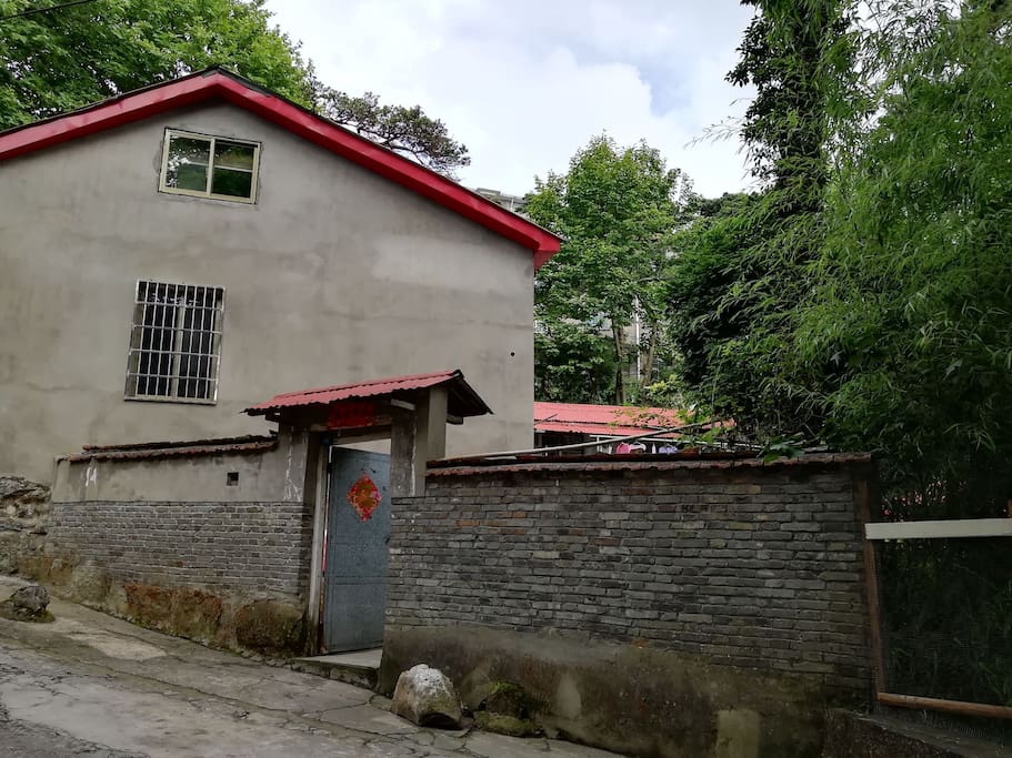 云中雅居是一个独立院落