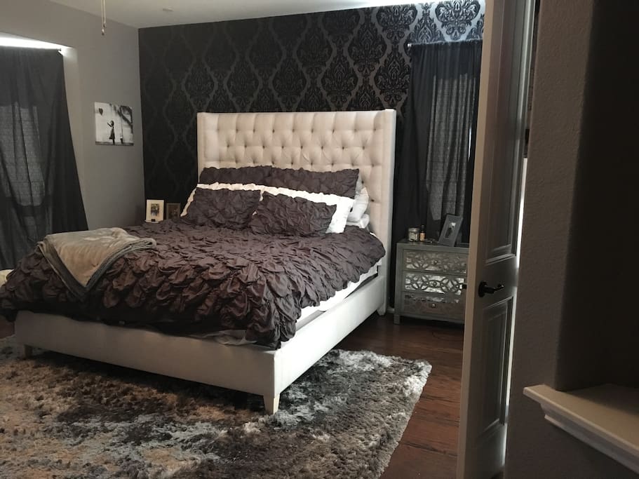 Master suite