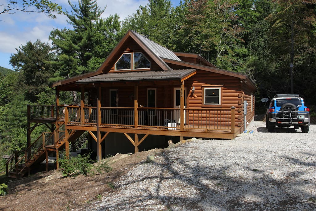 View of the cabin from road.