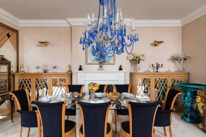 Extraordinary Penthouse facing Hyde Park & Oxford gallery image 4