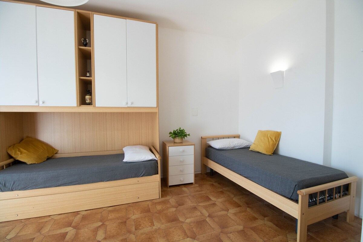 Dhomë me krevate dyshe