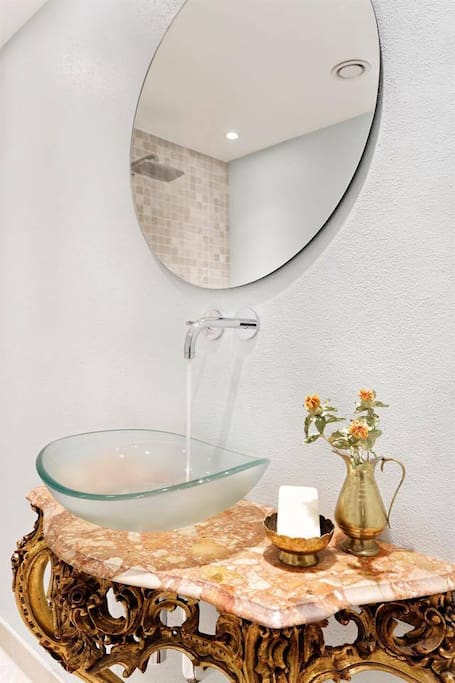 Detail from the bathroom