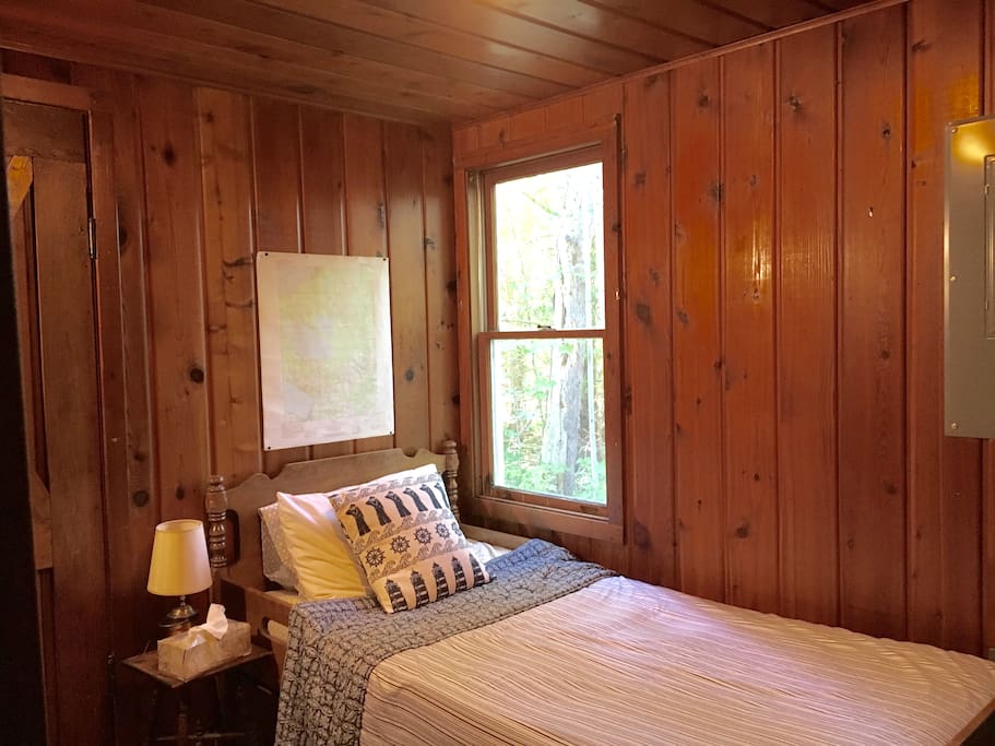 Bedroom 2 Twin Bed