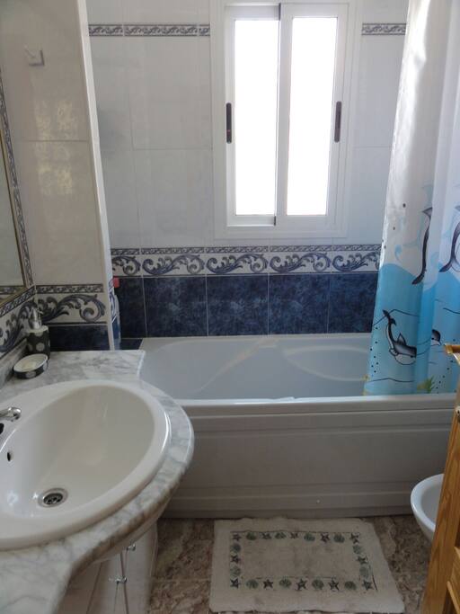 baño completo planta de arriba