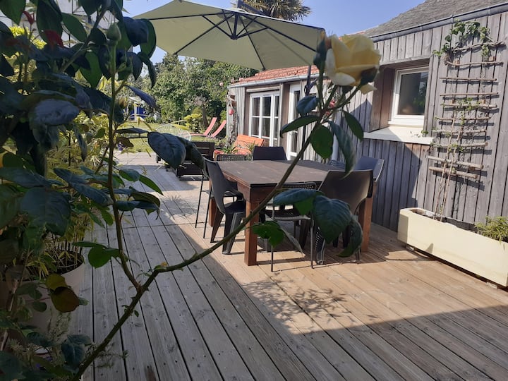 Townhouse near city center and sea Houses for Rent in Cherbourgen