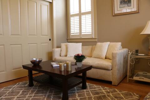 Successful Airbnb property: Private Entrance Suite in Heart of Wine Country in Sonoma County
