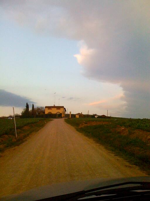 La strada di accesso - The way home