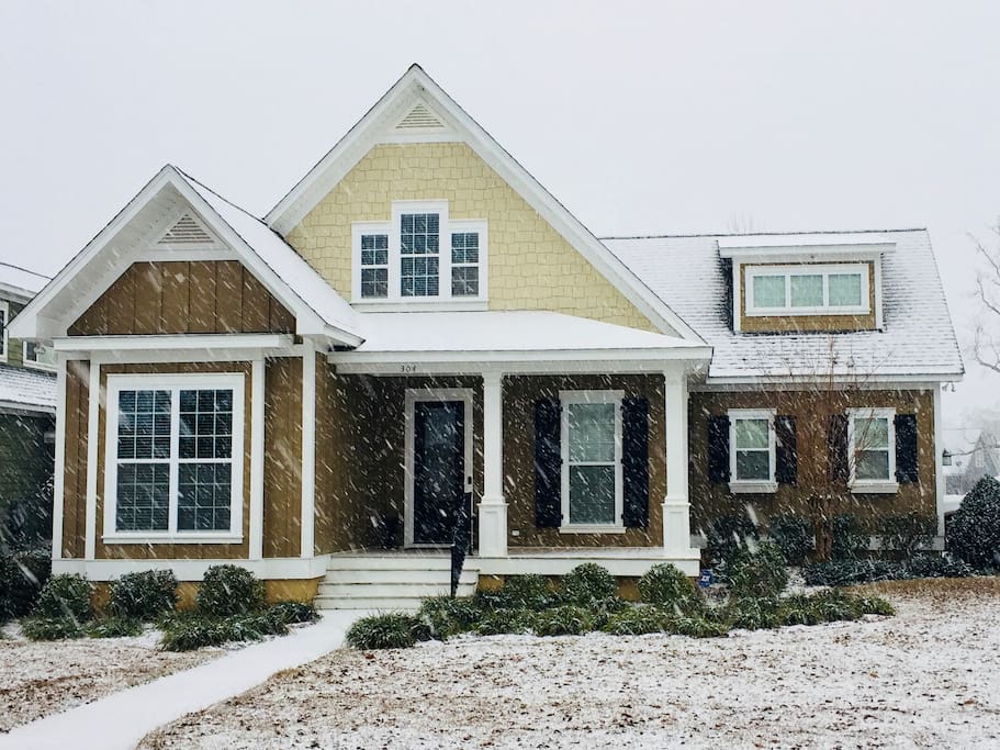 Large Home Located in Historic Thomasville GA - Houses for ...