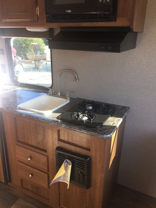 Kitchen & Sink