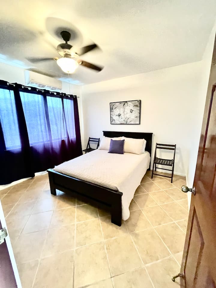 სტუმრების საძინებელი 