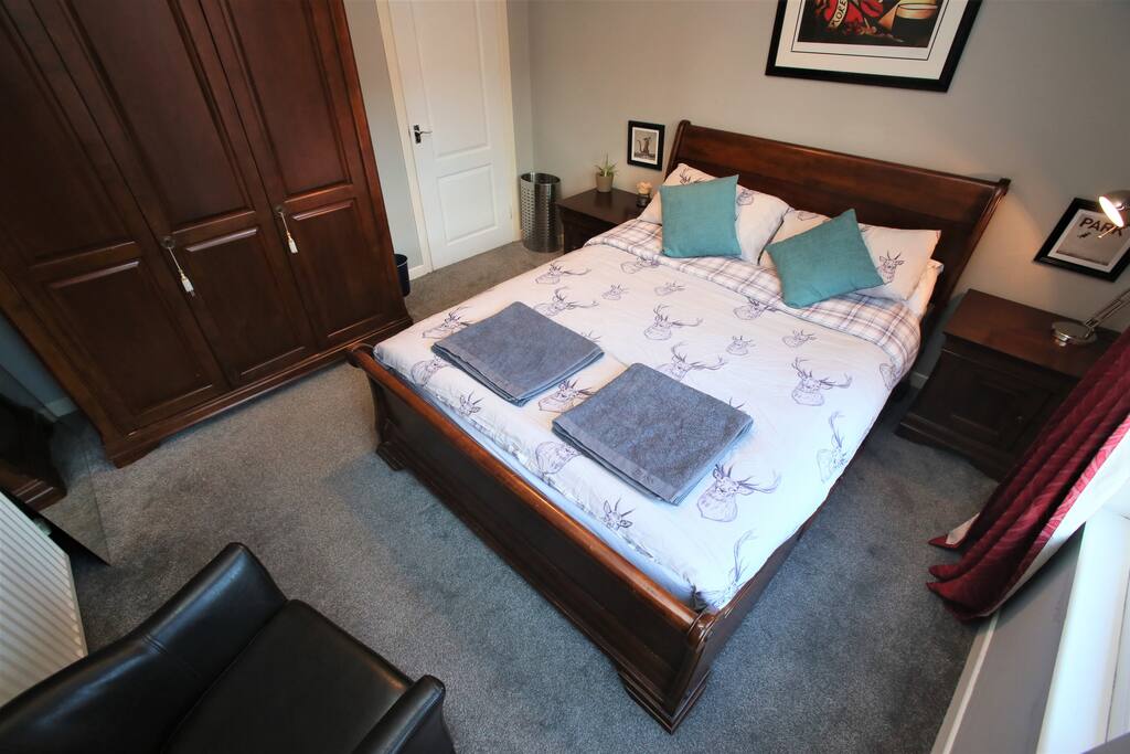 Master Bedroom with beautiful mahogany furniture, extremely comfy bed!